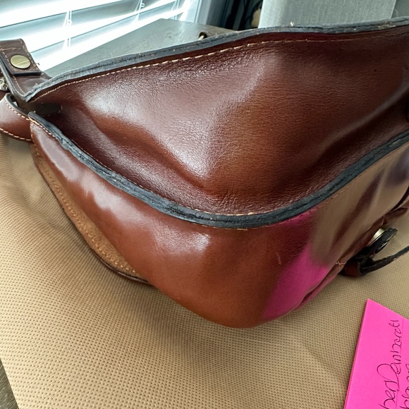 Patricia Nash London Saddle Bag
Quilted Vintage Distressed Leather NWOT - Picture 5 of 13